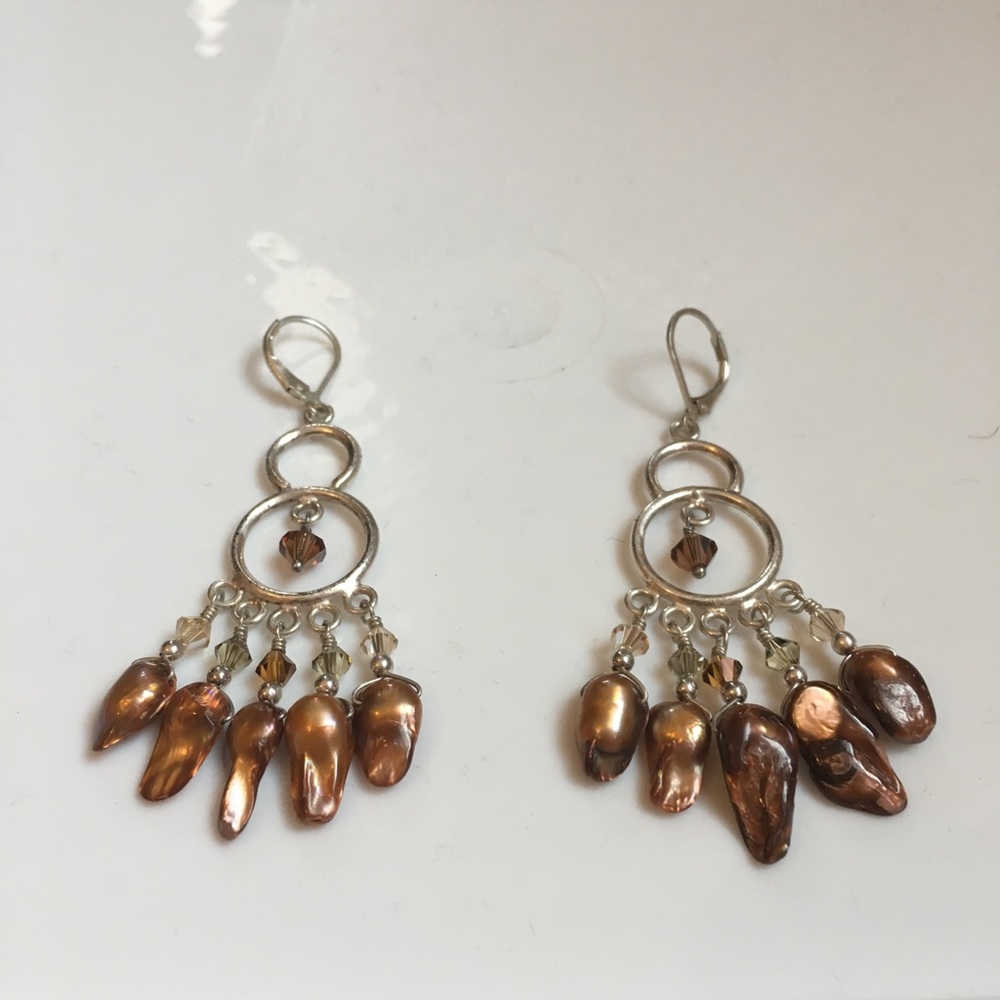 Tres Jolie Earrings